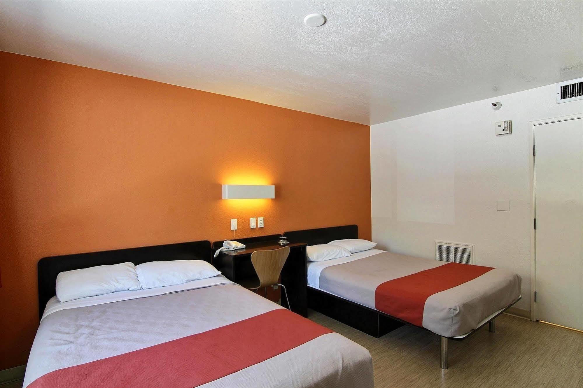 Motel 6-Carpinteria, Ca - Santa Barbara - South Экстерьер фото