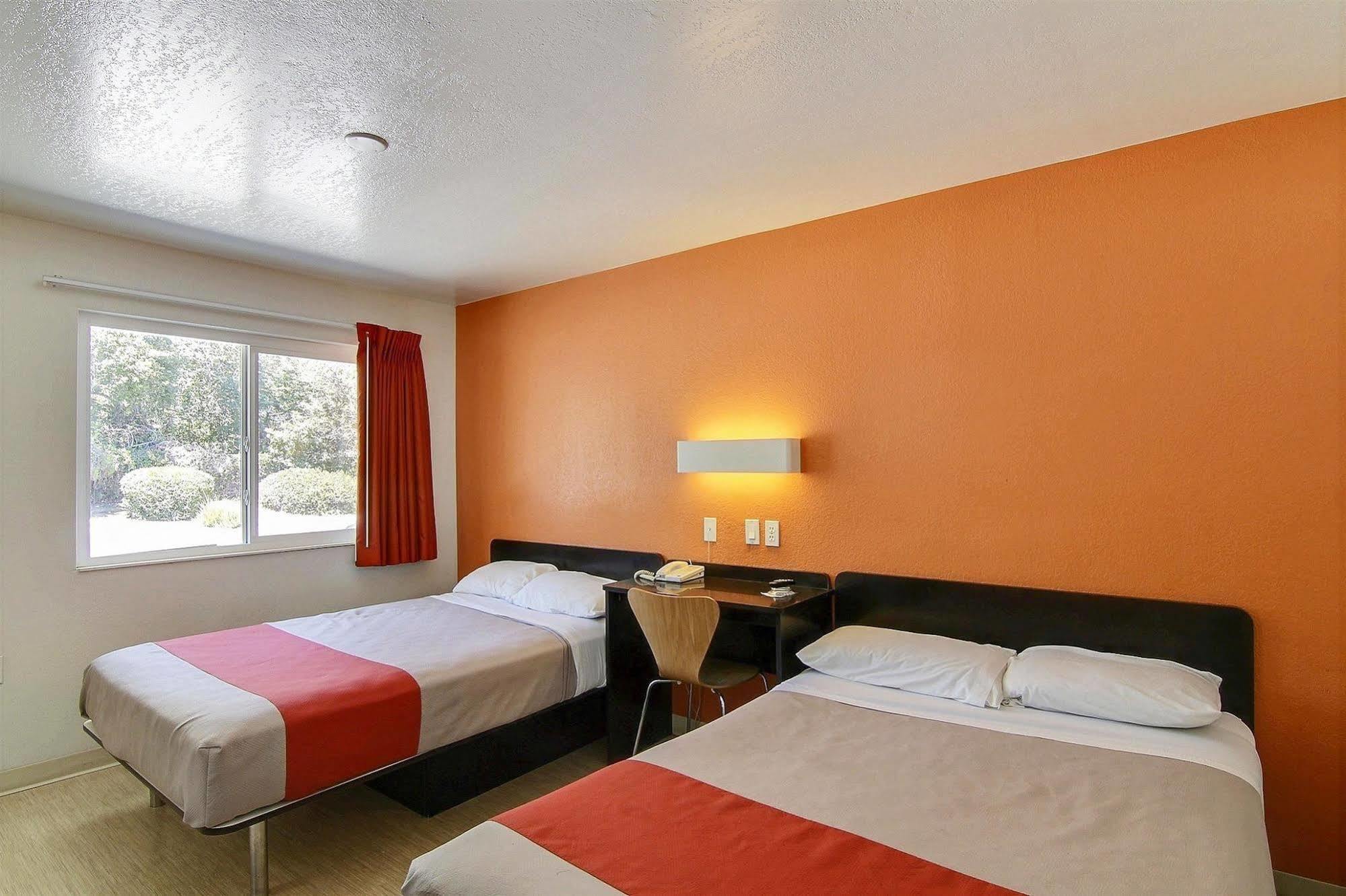 Motel 6-Carpinteria, Ca - Santa Barbara - South Экстерьер фото