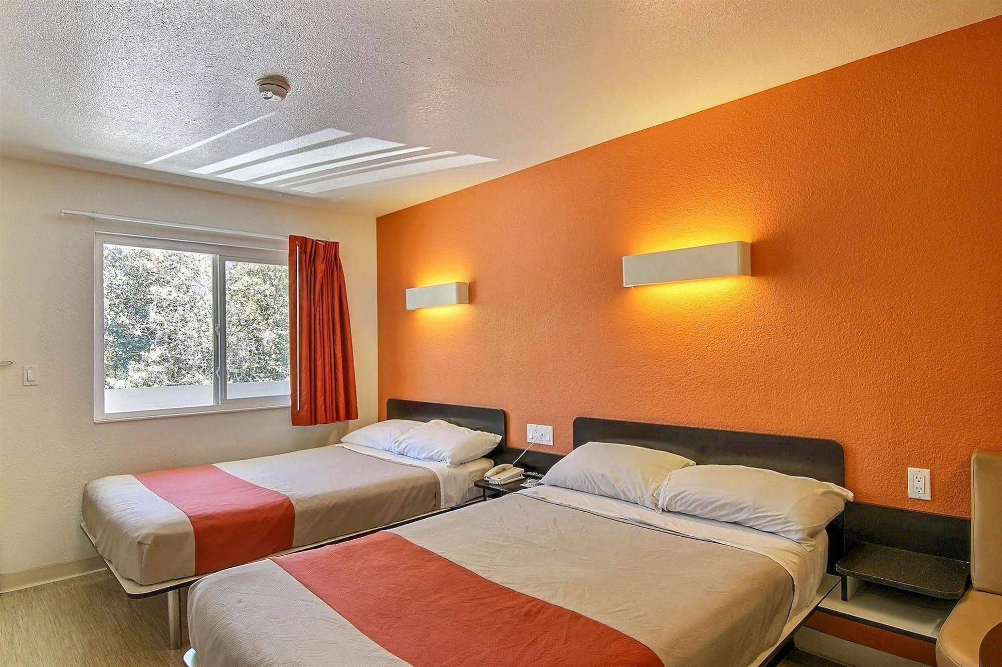 Motel 6-Carpinteria, Ca - Santa Barbara - South Экстерьер фото